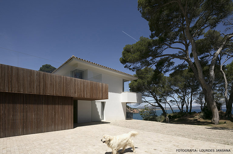 BEGUR